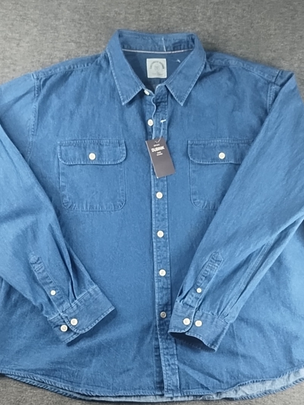 Men's Casual Denim Button-Down Shirt in Blue